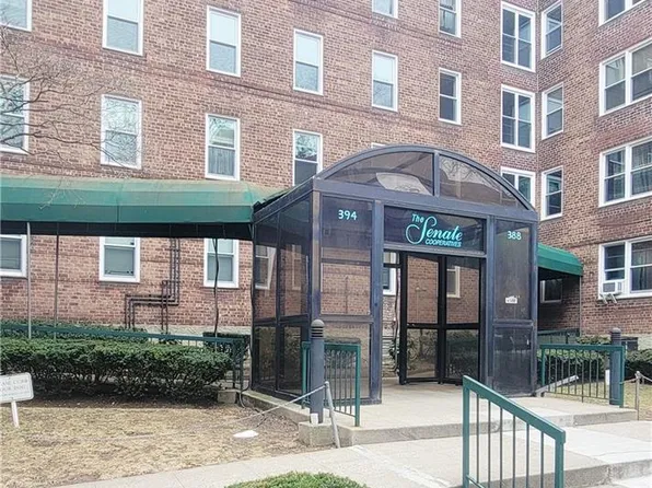 394 Avenue S #3D, Brooklyn, NY 11223