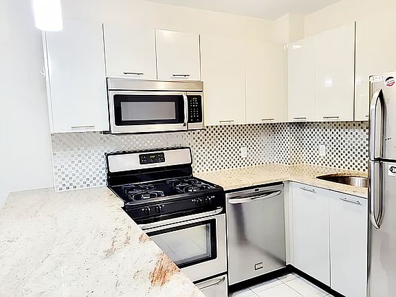 4th image of 3734 29th St #5F