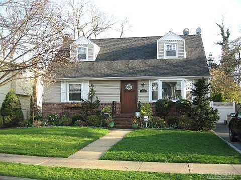 1st image of 1744 Gormley Ave