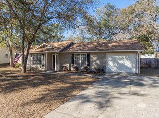 6 Le Moyne Dr, Beaufort, SC 29907