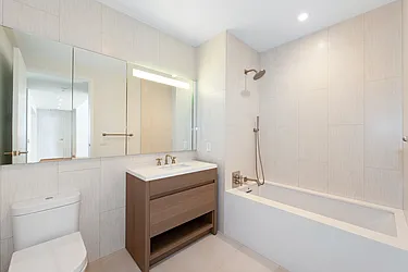 Rented by R New York