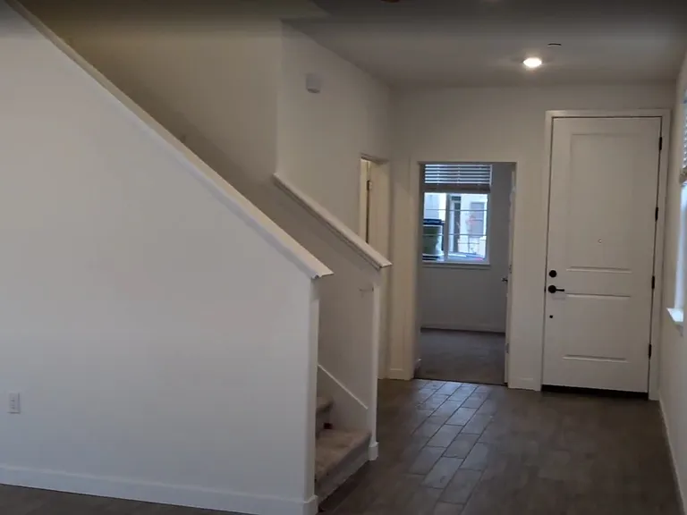 5460 Fiddler Cove Way — Photo 3