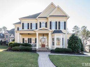 706 Magalloway Dr, Cary, NC 27519