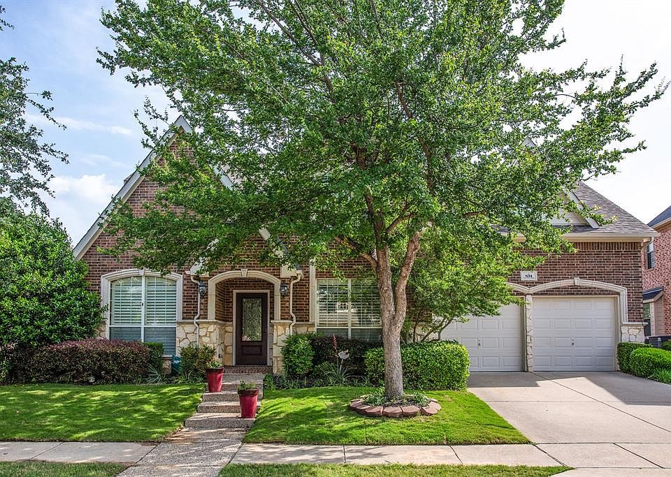 1st image of 851 Carolina Way