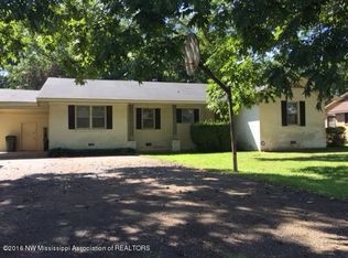 881 E Service Dr, Coldwater, MS 38618