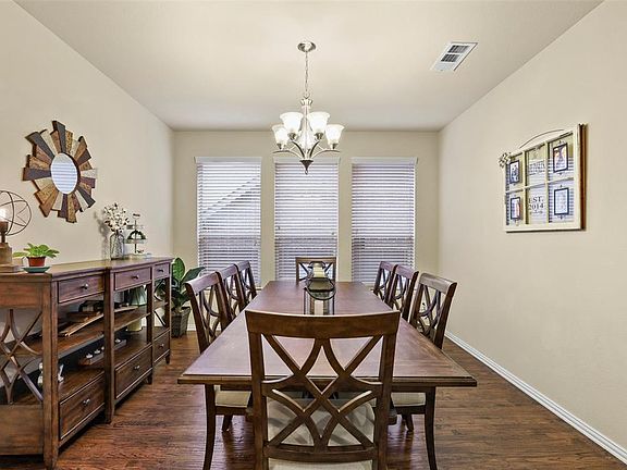4th image of 1817 Maggis Meadow Ln