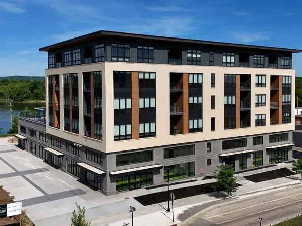Brand New - War Eagle Apartments in the River Point District