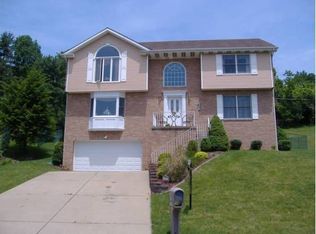 235 Oakmont Rd, Wheeling, WV 26003