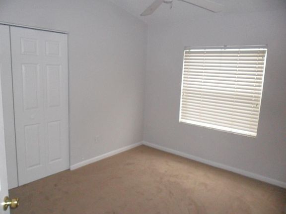 4th image of 4973 Broadstone Cir