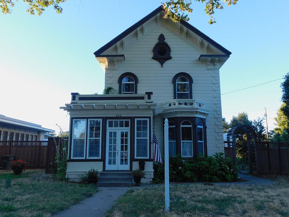 1st image of 464 South St