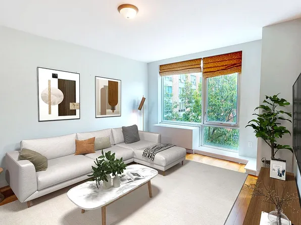 240 51st Ave #2N, Long Island City, NY 11101