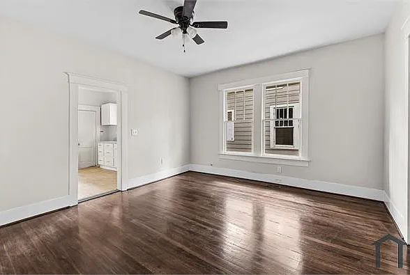 1233 Fulton Ave — Photo 10