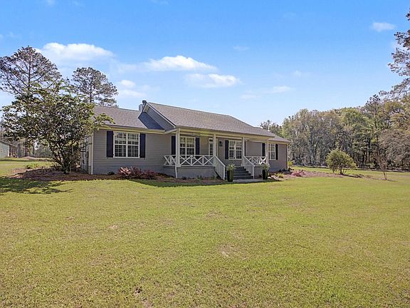 2nd image of 900 Ridge Rd