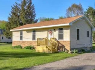 7100 Russell St, Genesee, MI 48437
