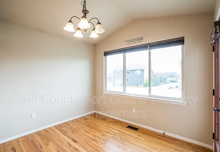 3394 Butternut Ln — Photo 16