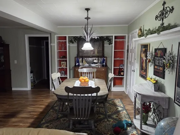 6119 Kentwood Dr, Kannapolis, NC 28081