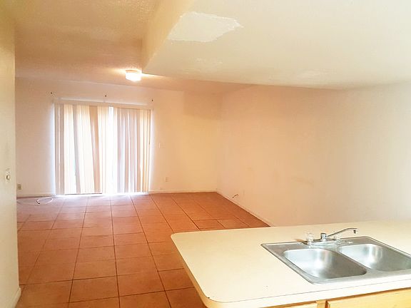 2nd image of 5110 E 28th Ave APT A