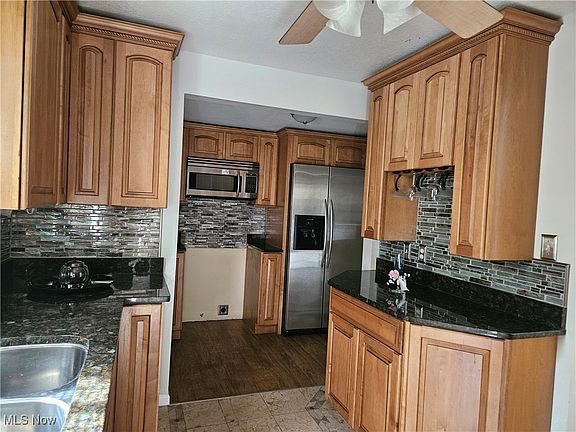 5th image of 3210 E 119th St