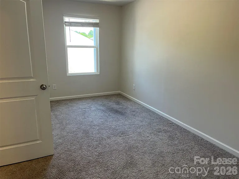 1484 Mulberry Ridge Dr — Photo 16