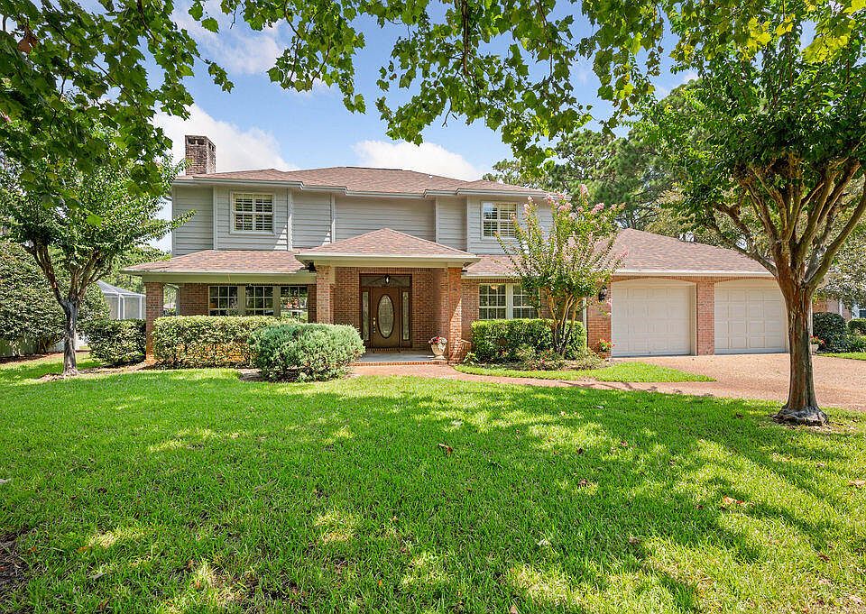 1st image of 107 Baywind Dr