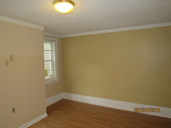 5th image of 1220 S Preston St