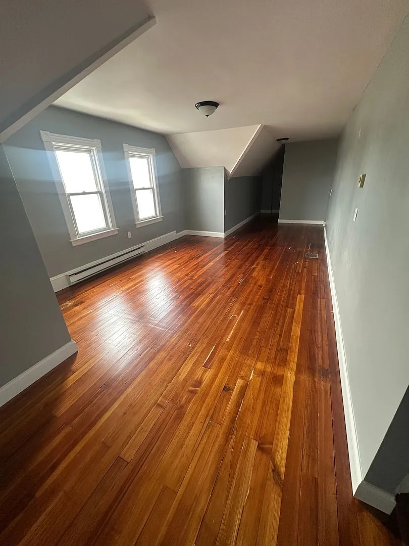 43 Prospect — Photo 2