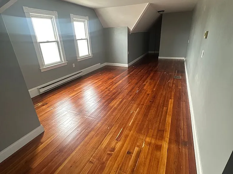 43 Prospect St — Photo 2
