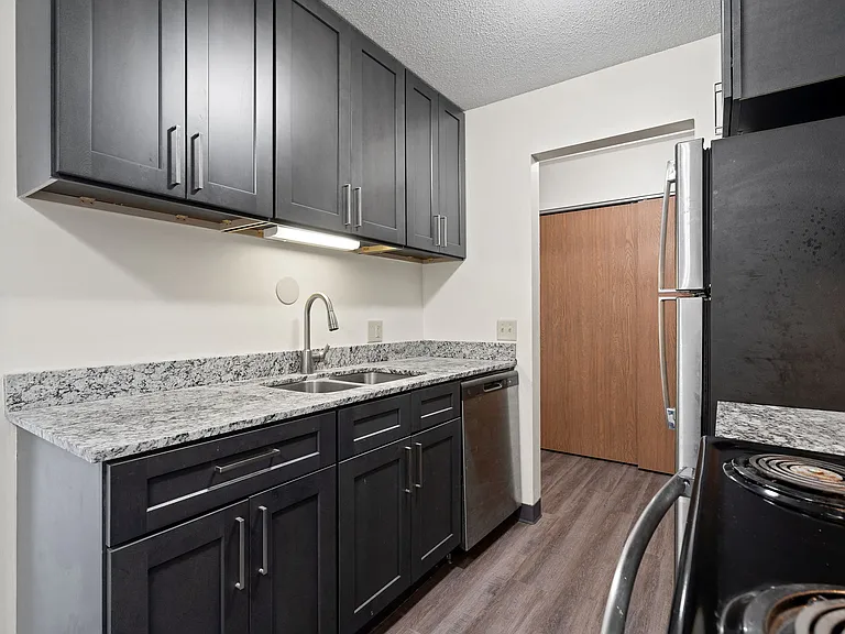 The Edge Apartments — Photo 13