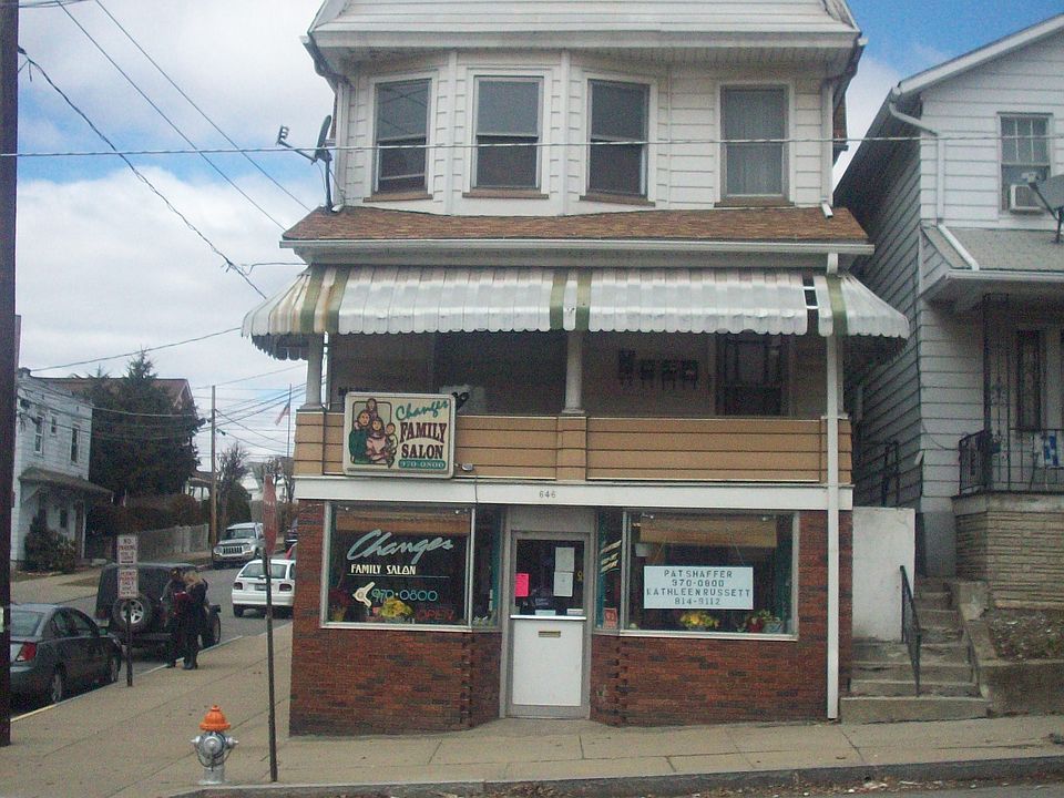 2nd image of 646 N Main St #4