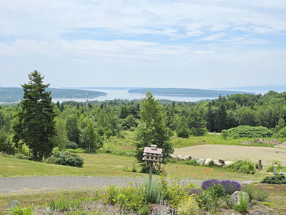 1st image of 10 Overlook Drive
