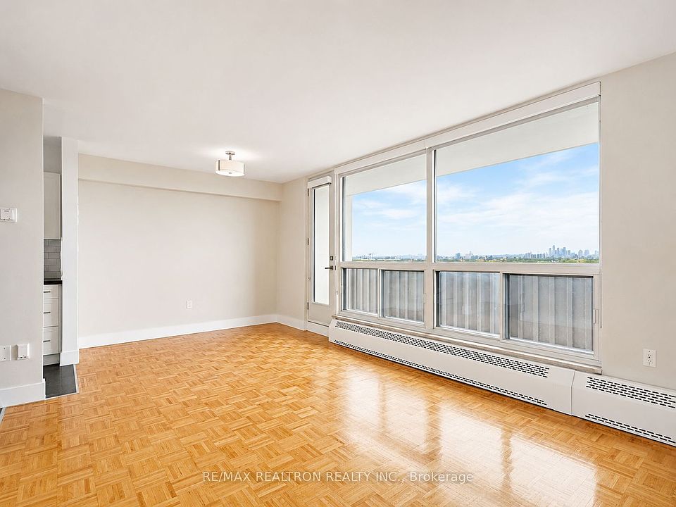 1st image of 666 Spadina Ave #615