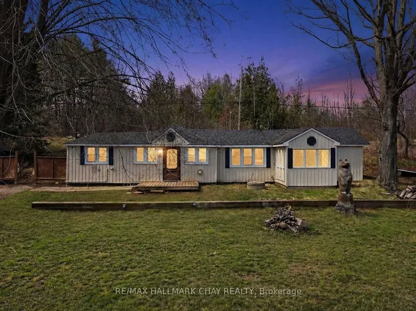 127 Monck Rd, Kawartha Lakes, ON L0K 1W0