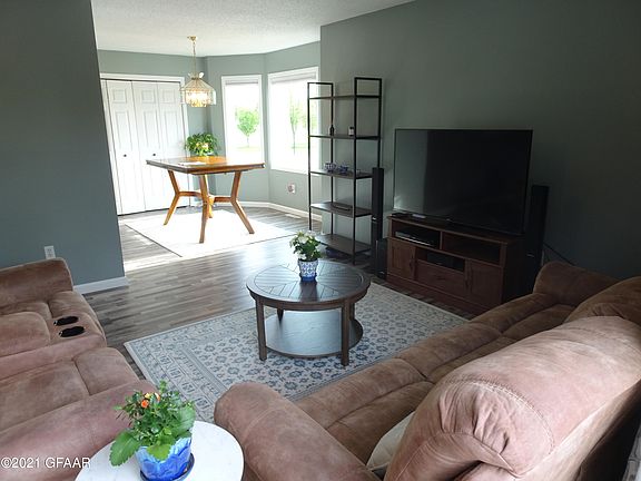 5th image of 2158 Knightsbridge Ct