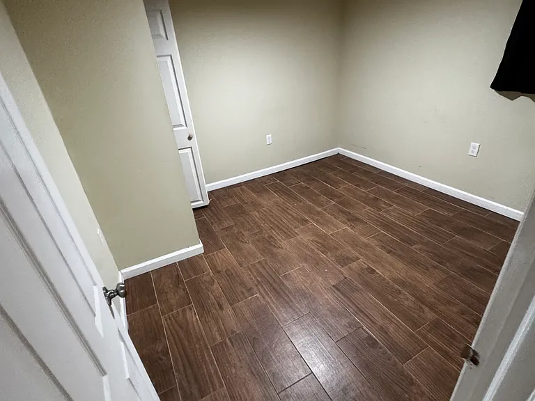 116 W End Ave #BASEMENT — Photo 5