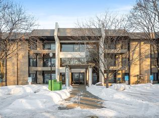 4680 Tower St SE APT 211, Prior Lake, MN 55372