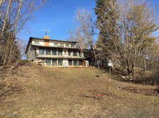 319 Bay Ave SE, Baudette, MN 56623