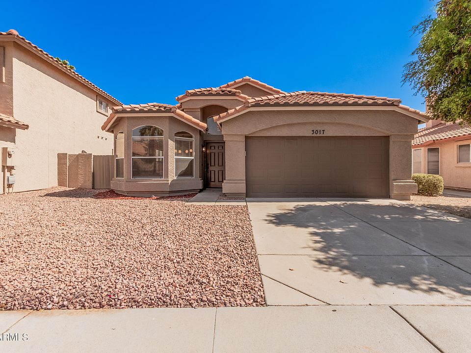 1st image of 3017 E WOODLAND Drive