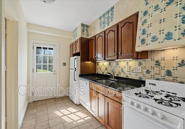 2701 32nd St NW — Photo 58