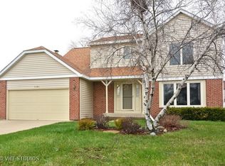 1282 Darlington Ct, Hoffman Estates, IL 60169