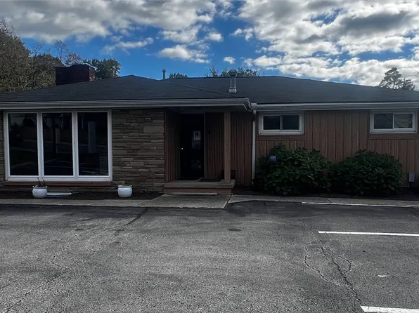 1780 Philadelphia St, Indiana, PA 15701