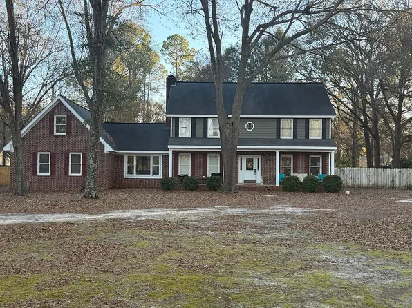 124 Quail Run Dr, Warner Robins, GA 31088