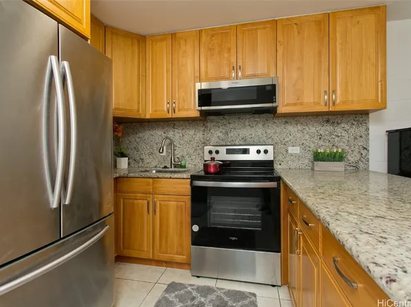 750 Kanoa St APT 102, Honolulu, HI 96817