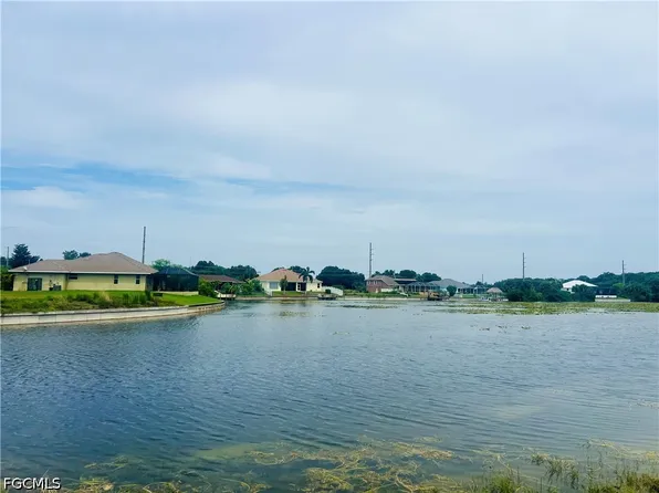 1903 NE 23rd Ave, Cape Coral, FL 33909