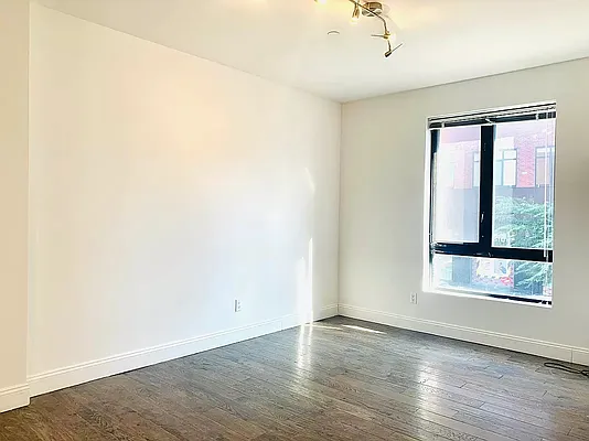 Rented by JB Mac Real Estate Inc. | media 6