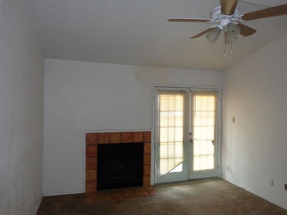 5th image of 12500 Sandpiper Dr APT 12