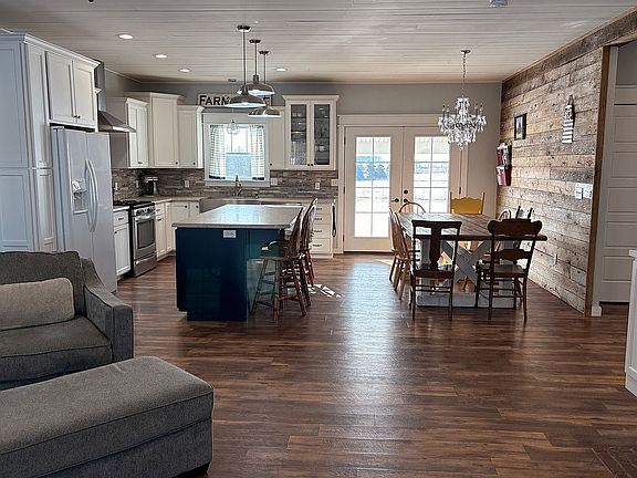 3rd image of 13033 Shafer Rd