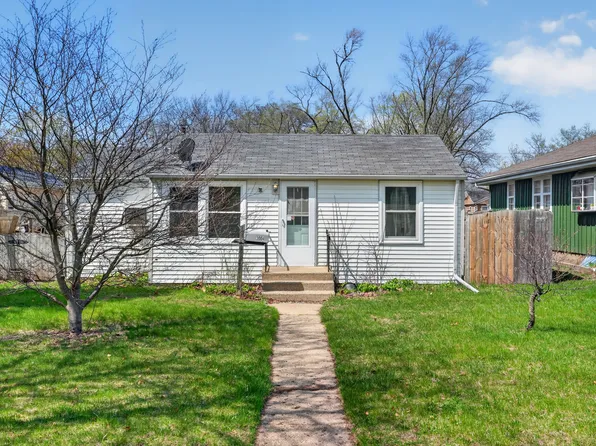 3004 N Church St, Rockford, IL 61103