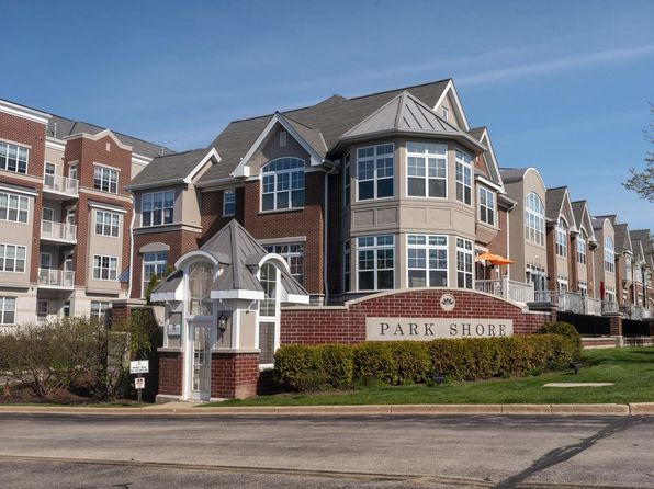 3872 S Lake Dr Unit 211