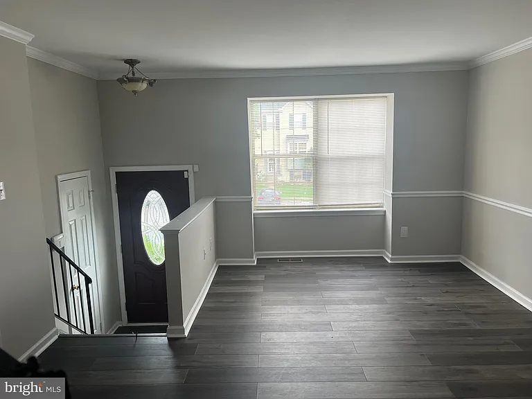 3153 Antrim Cir — Photo 1