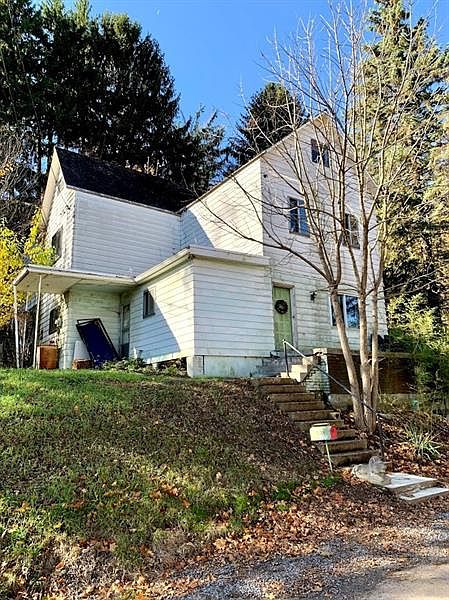 1st image of 217 Logan St